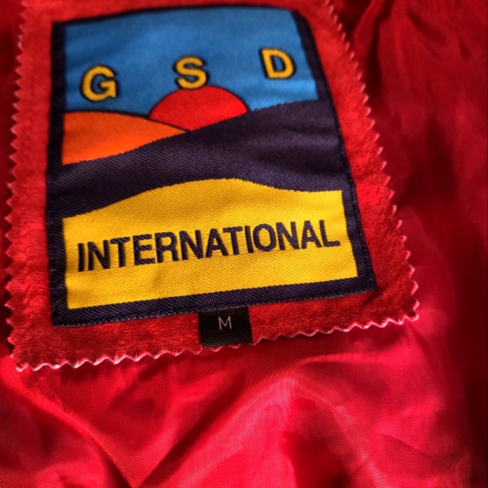 Red medium GSD jacket - Picture 7 of 8